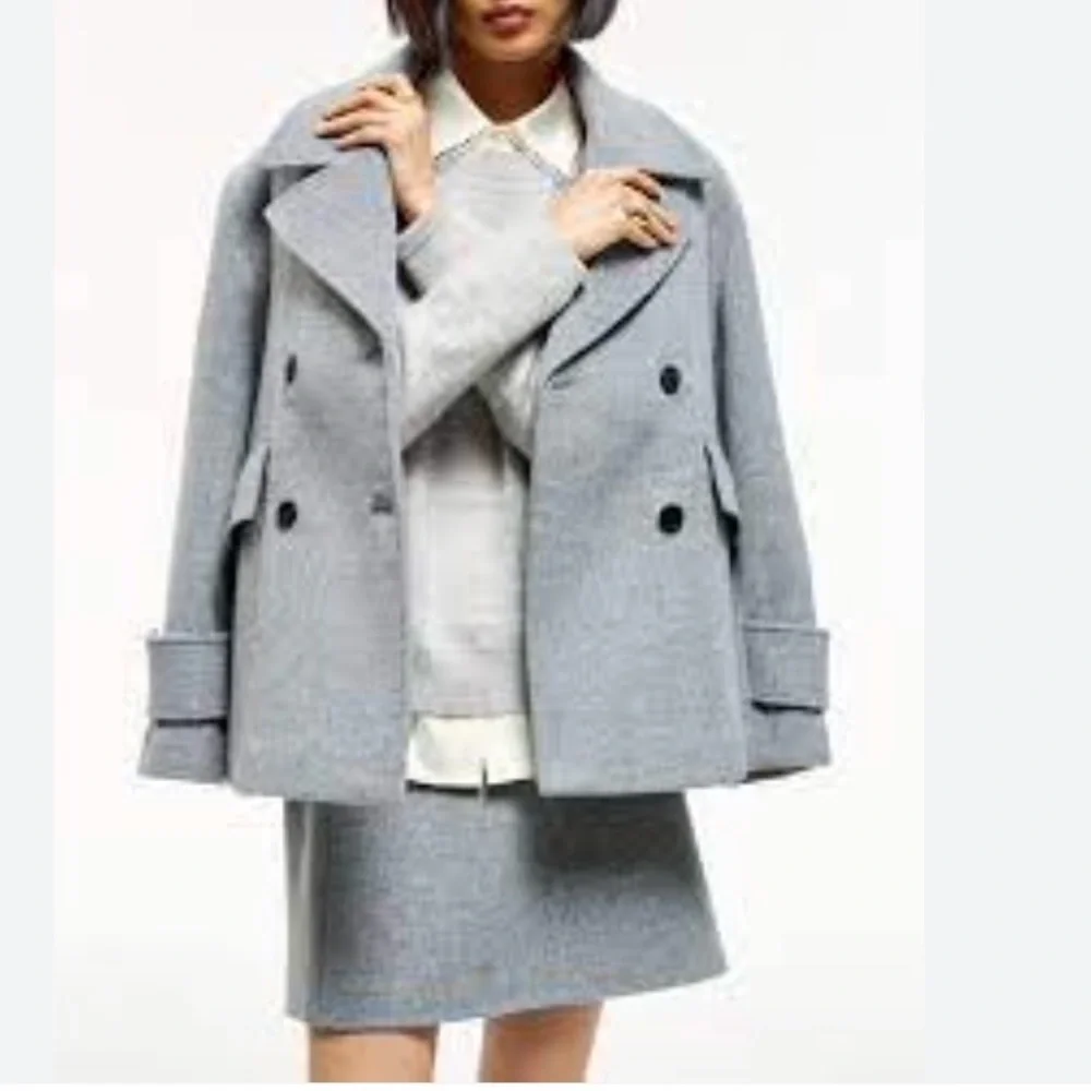 Club Monaco Relaxed Grey Pea Coat - Picture 5 of 9